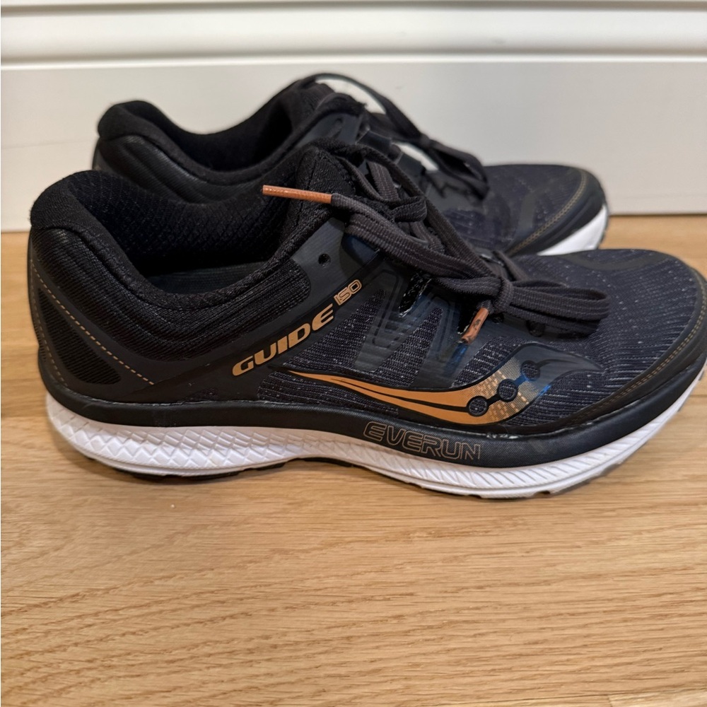 Saucony Guide 150 Ever Run S10415 30 Women’s Sz7